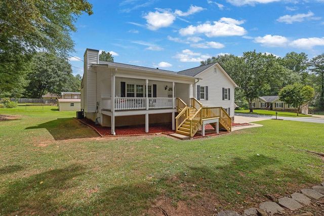 602 Beverly Way Way, Woodstock, GA 30188