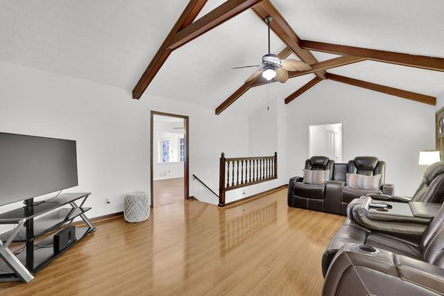602 Beverly Way Way, Woodstock, GA 30188