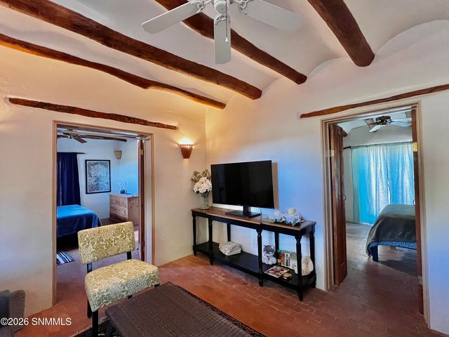 2218 Calle De Oeste, Las Cruces, NM 88005