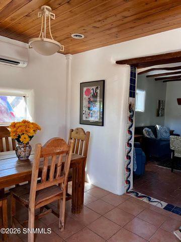 2218 Calle De Oeste, Las Cruces, NM 88005