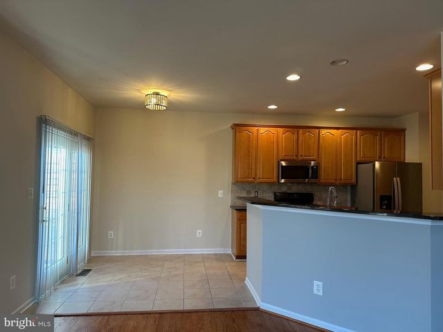 22581 WELBORNE MANOR SQ, Ashburn, VA 20148
