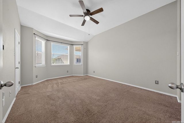 225 Country Vale, Cibolo, TX 78108