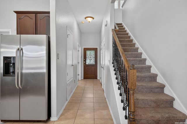 225 Country Vale, Cibolo, TX 78108