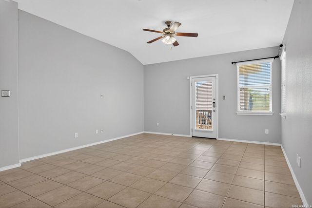 225 Country Vale, Cibolo, TX 78108
