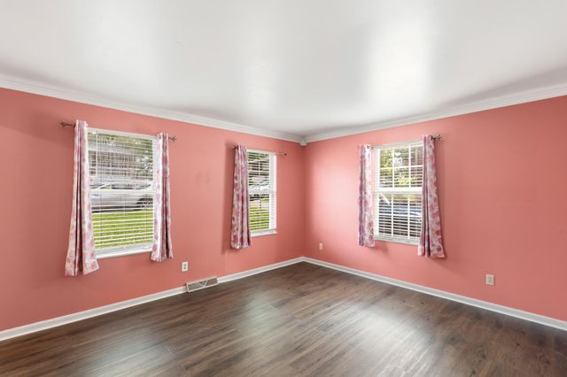 74 Concord Avenue, Fort Thomas, KY 41075
