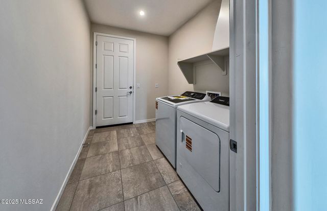 8302 S Stargilia Court, Tucson, AZ 85747