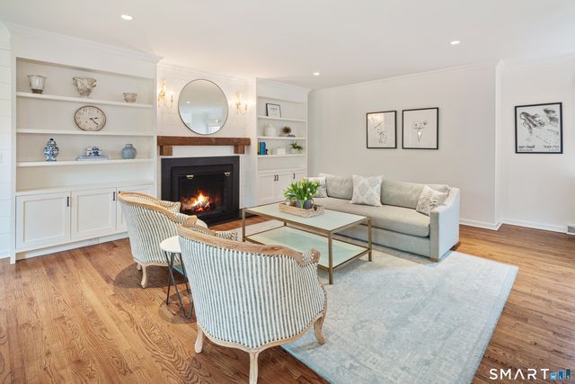 50 Heritage Hill Road 50, New Canaan, CT 06840