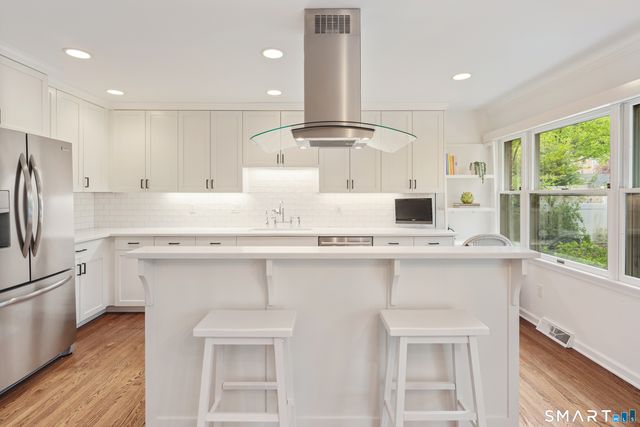 50 Heritage Hill Road 50, New Canaan, CT 06840