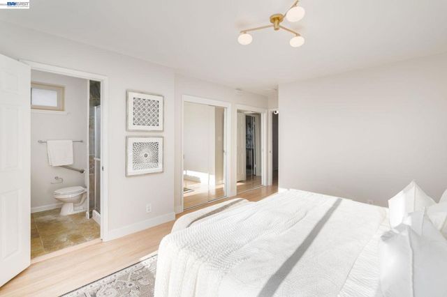 3636 Arcadian Dr, Castro Valley, CA 94546