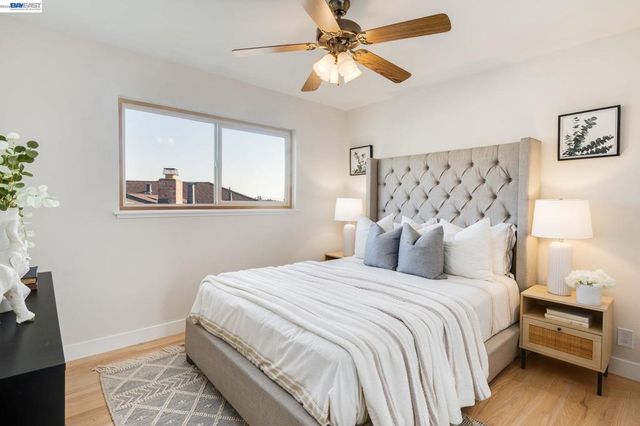 3636 Arcadian Dr, Castro Valley, CA 94546