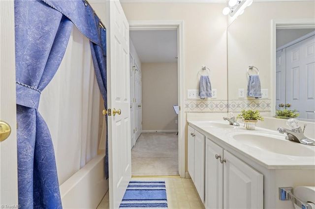 5828 Election Oak Drive, High Point, NC 27265