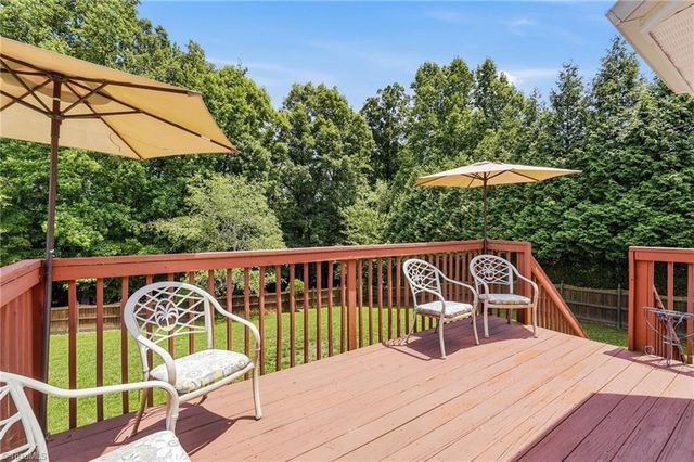 5828 Election Oak Drive, High Point, NC 27265