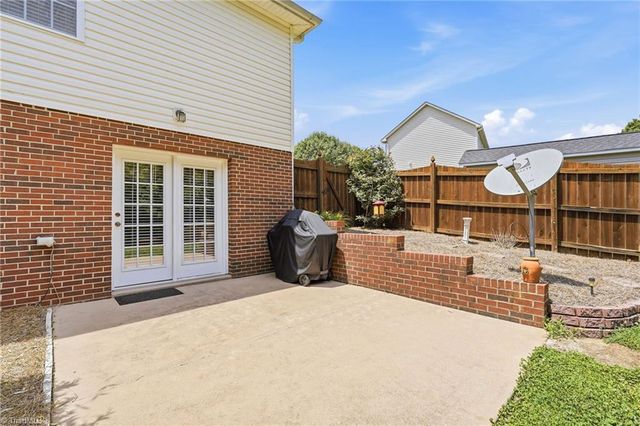 5828 Election Oak Drive, High Point, NC 27265