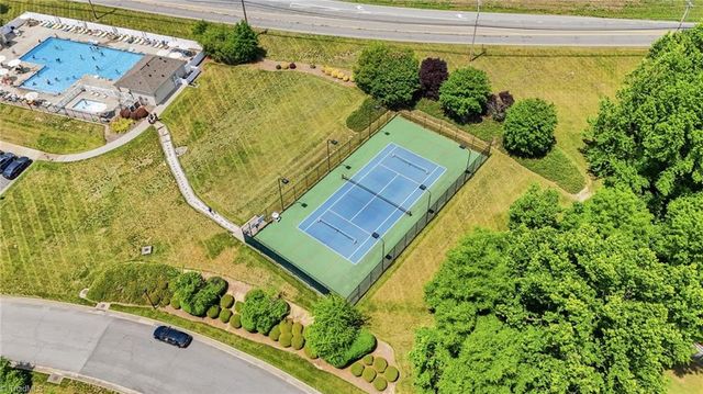 5828 Election Oak Drive, High Point, NC 27265