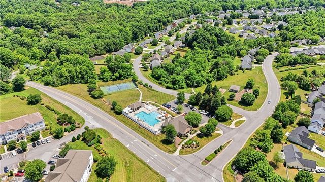 5828 Election Oak Drive, High Point, NC 27265