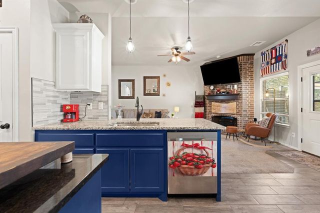 5796 Dogwood Drive, Guthrie, OK 73044