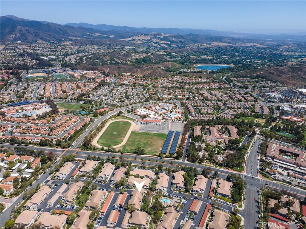 Image 20 of property listing at 29 Violado, Rancho Santa Margarita, CA 92688