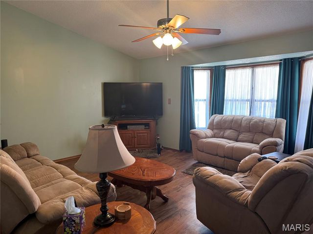 841 Watson Road, Sullivan, MO 63080