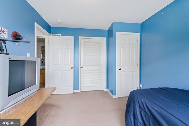 521 FOX RIDGE LN, Lebanon, PA 17042