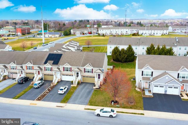 521 FOX RIDGE LN, Lebanon, PA 17042