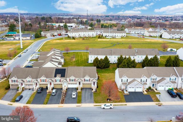 521 FOX RIDGE LN, Lebanon, PA 17042