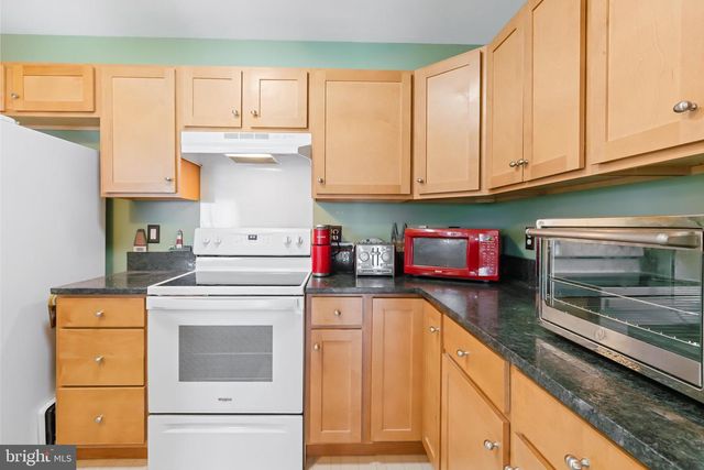521 FOX RIDGE LN, Lebanon, PA 17042