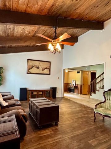 111 Bison Trl, Longview, TX 75605