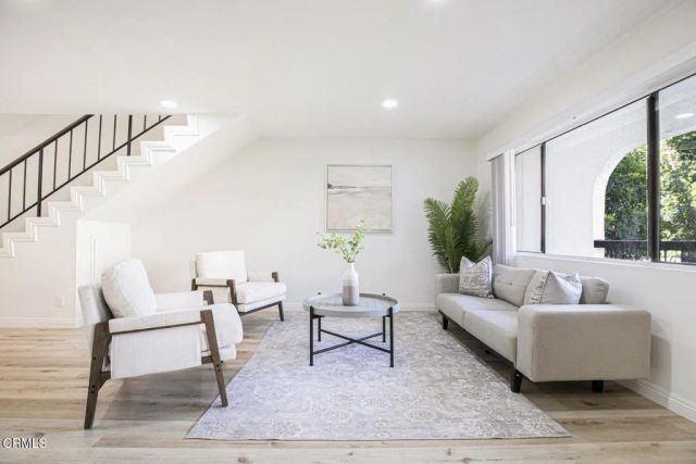 1502 Rock Glen Avenue G, Glendale, CA 91205