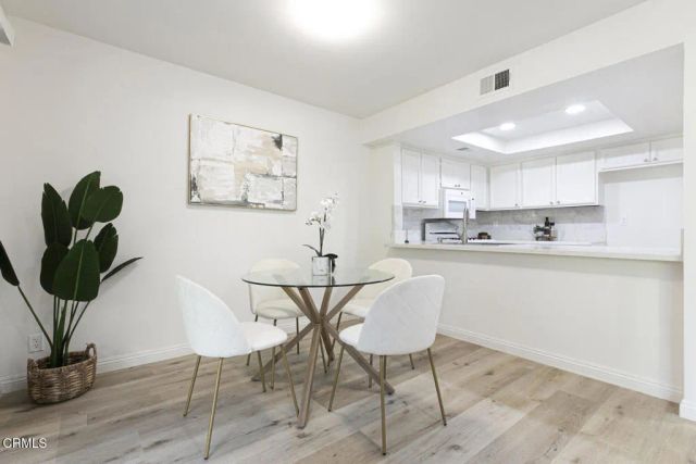 1502 Rock Glen Avenue G, Glendale, CA 91205