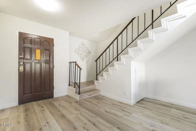 1502 Rock Glen Avenue G, Glendale, CA 91205