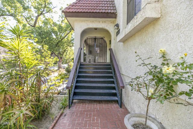 1502 Rock Glen Avenue G, Glendale, CA 91205