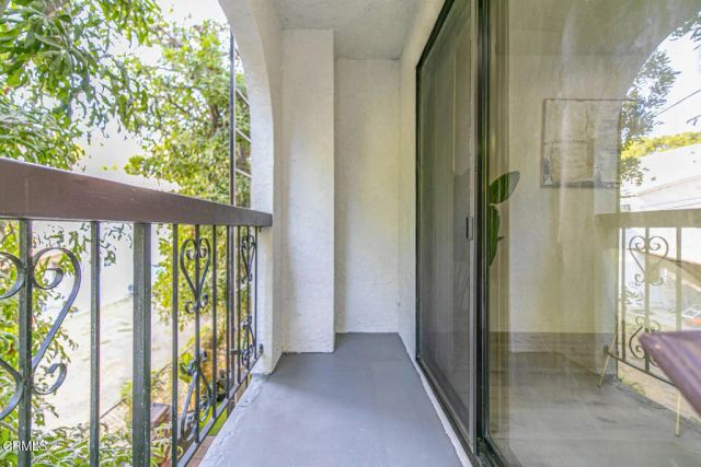 1502 Rock Glen Avenue G, Glendale, CA 91205