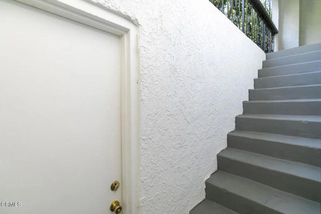 1502 Rock Glen Avenue G, Glendale, CA 91205