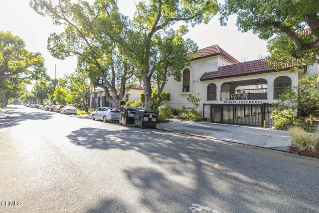 1502 Rock Glen Avenue G, Glendale, CA 91205