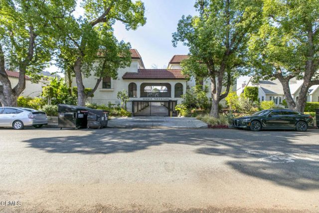 1502 Rock Glen Avenue G, Glendale, CA 91205