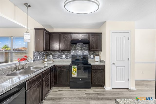 2114 Hamilton Lane, Belton, TX 76513