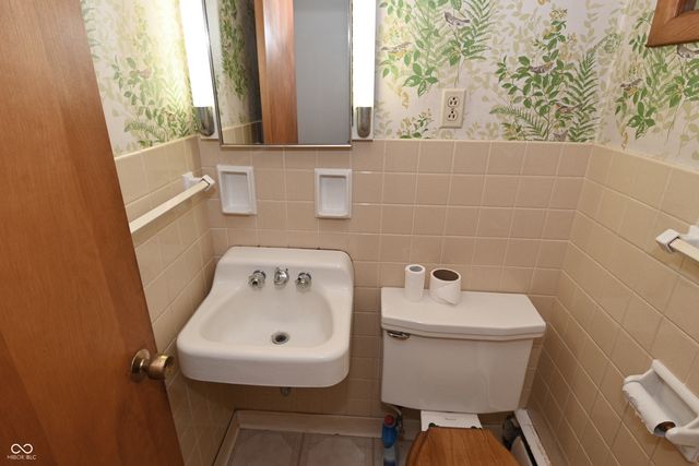 7543 E 71st Street, Indianapolis, IN 46256