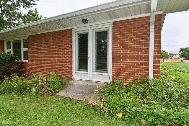 7543 E 71st Street, Indianapolis, IN 46256