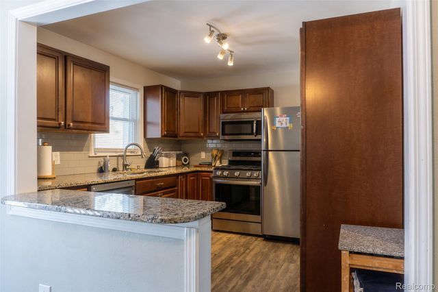 4701 Clintonville Road, Village Of Clarkston, MI 48346