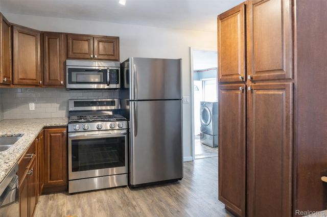 4701 Clintonville Road, Village Of Clarkston, MI 48346