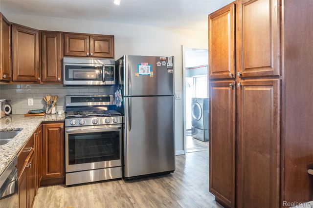 4701 Clintonville Road, Village Of Clarkston, MI 48346