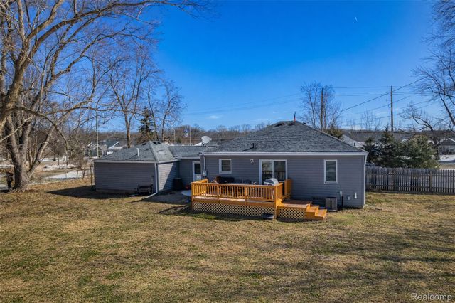 4701 Clintonville Road, Village Of Clarkston, MI 48346