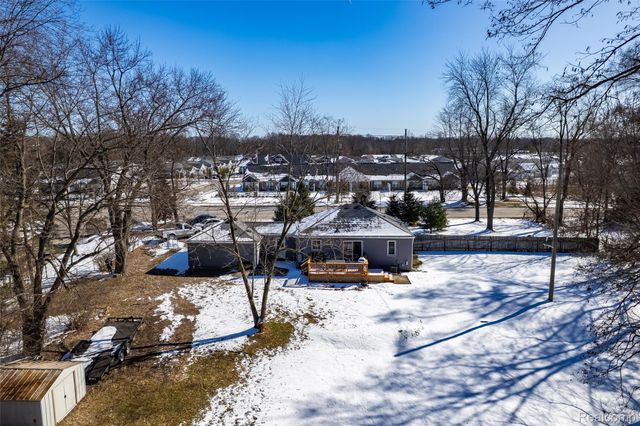 4701 Clintonville Road, Village Of Clarkston, MI 48346