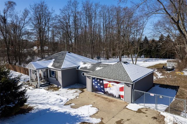 4701 Clintonville Road, Village Of Clarkston, MI 48346