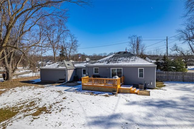 4701 Clintonville Road, Village Of Clarkston, MI 48346