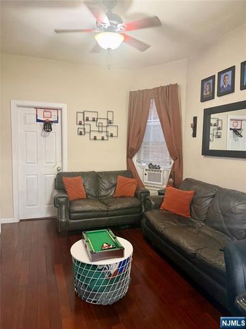 1300 Central 2L, Union City, NJ 07087