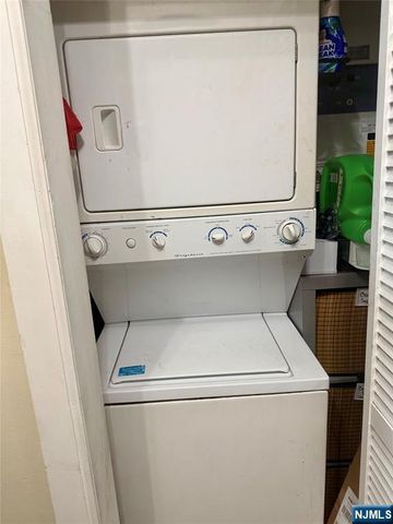 1300 Central 2L, Union City, NJ 07087