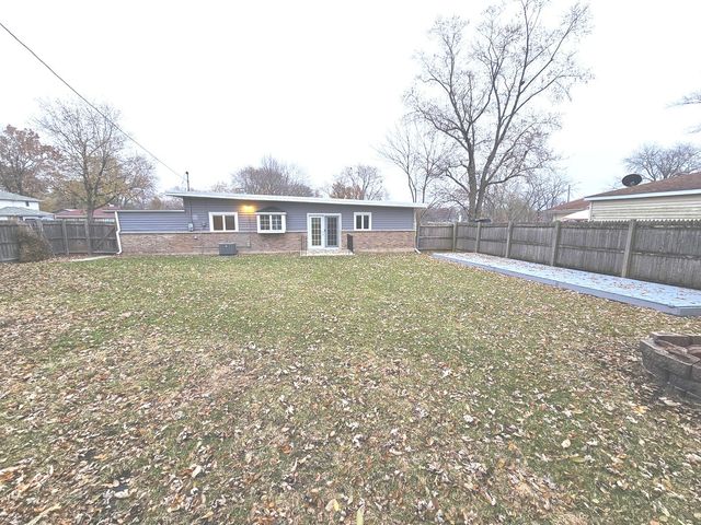 434 Shabbona Drive, Park Forest, IL 60466