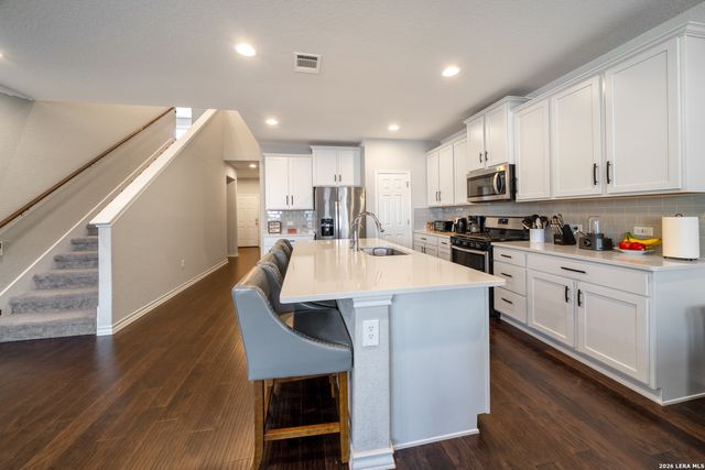 5731 Pin, San Antonio, TX 78266