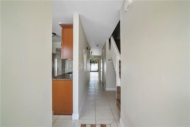 9769 RIVERSIDE DR 71-2, Coral Springs, FL 33071